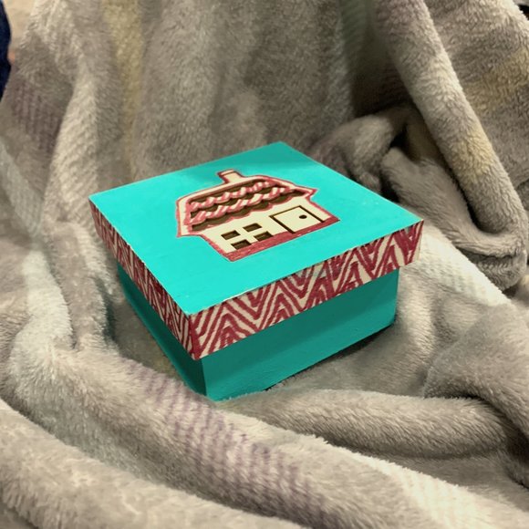 Gift box for any occasion! - Picture 1 of 3